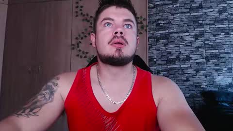 Snapshot of master__blue__eye chatting on 10.22.25 Master Blue Eye online show from 10.22.25