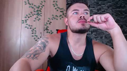 Snapshot of master__blue__eye chatting on 02.04.26 Master Blue Eye online show from 02.04.26