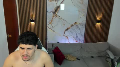 Snapshot of master_javi chatting on 10.03.25 master_javi online show from 10.03.25