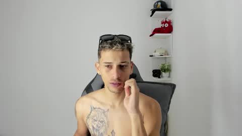 Snapshot of masteralda09 chatting on 11.22.25 Alpha junior online show from 11.22.25