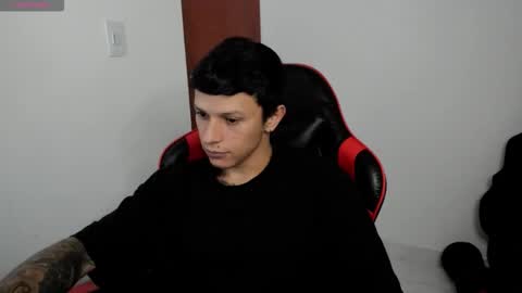 Snapshot of masterdave7 chatting on 09.12.25 Dave online show from 09.12.25