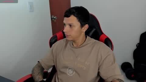 Snapshot of masterdave7 chatting on 09.14.25 Dave online show from 09.14.25