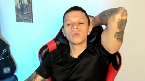 Snapshot of masterdave7 chatting on 02.05.26 Dave online show from 02.05.26