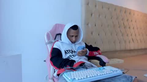 mastermorenohot23 online show from 06.26.26