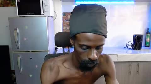 Marl online show from 11.30.25