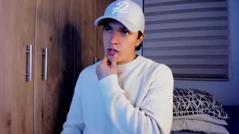 Snapshot of mastrangelo_x chatting on 02.06.26 mastrangelo_x online show from 02.06.26