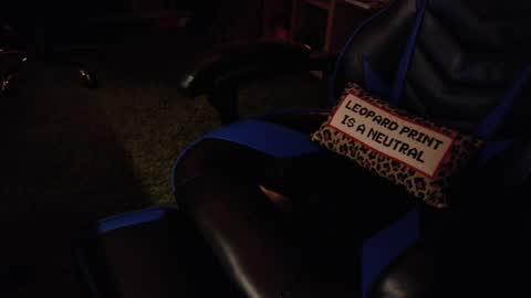 Snapshot of masturbaitur chatting on 06.29.26 Oscar online show from 06.29.26