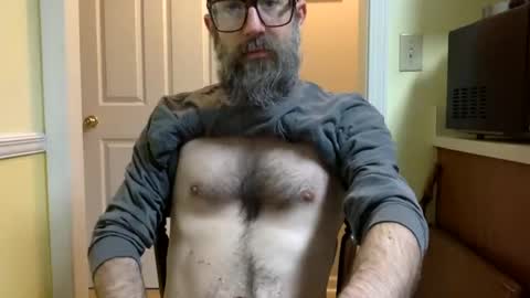 Snapshot of masturbauteur chatting on 10.19.25 masturbauteur online show from 10.19.25