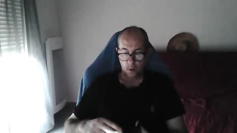 mat11efou online show from 12.04.25