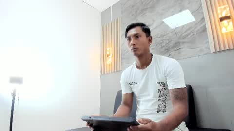 Snapshot of mateo_fisher chatting on 07.03.26 MATHEO online show from 07.03.26