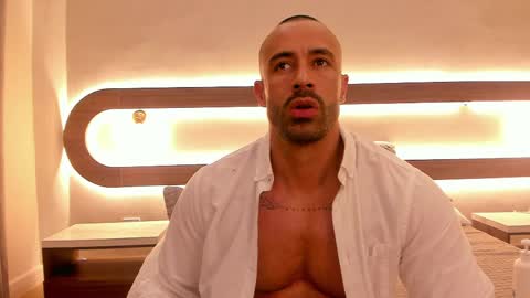 Mateo online show from 04.05.26