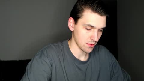 Snapshot of mateo_zeus chatting on 10.26.25 mateo_zeus online show from 10.26.25