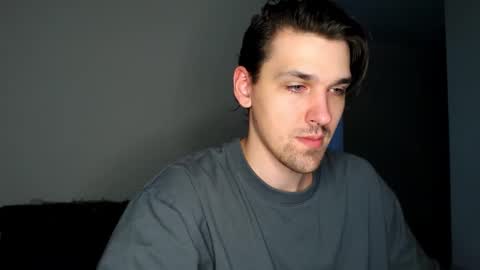 Snapshot of mateo_zeus chatting on 10.29.25 mateo_zeus online show from 10.29.25