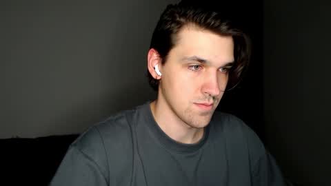 Snapshot of mateo_zeus chatting on 11.12.25 mateo_zeus online show from 11.12.25