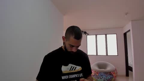 Snapshot of matheusbeard2 chatting on 09.14.25 Matheus online show from 09.14.25