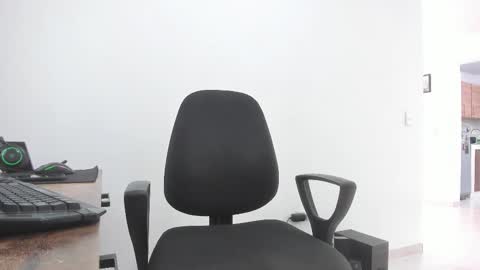 Snapshot of matheusbeard2 chatting on 10.07.25 Matheus online show from 10.07.25