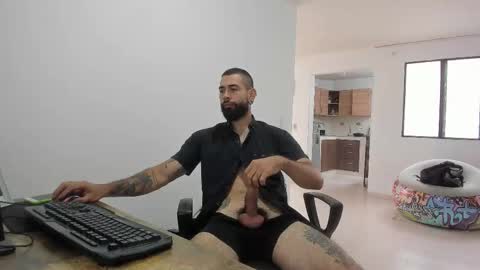 Snapshot of matheusbeard2 chatting on 01.11.26 Matheus online show from 01.11.26