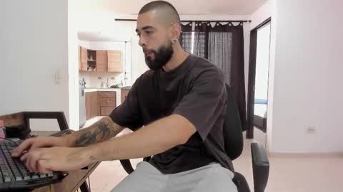 Snapshot of matheusbeard2 chatting on 03.18.26 Matheus online show from 03.18.26