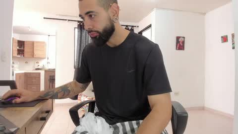 Snapshot of matheusbeard2 chatting on 04.17.26 Matheus online show from 04.17.26
