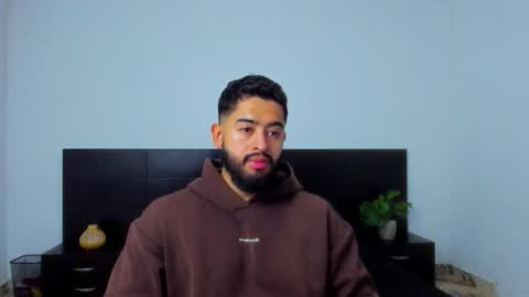 Mathew Flintt  online show from 09.27.25