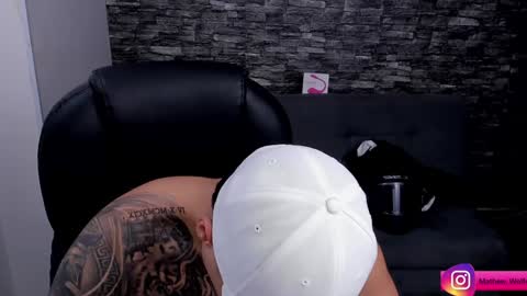 Mathew Independent model online show from 01.29.25