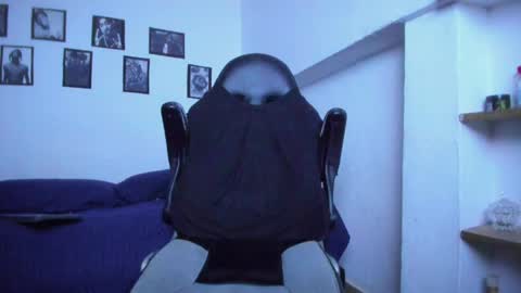 Snapshot of mathews_19 chatting on 05.29.26 Teo online show from 05.29.26
