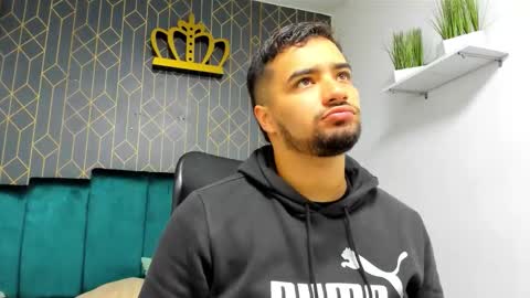 Mathews online show from 11.28.25