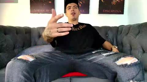 Snapshot of matias_costa chatting on 02.01.26 MATIAS COSTA online show from 02.01.26