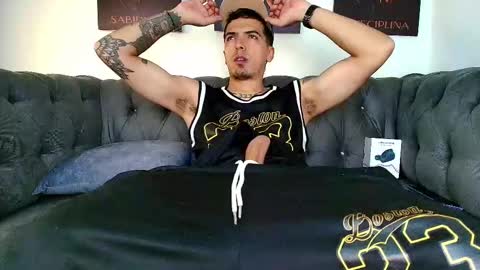 Snapshot of matias_costa chatting on 02.12.26 MATIAS COSTA online show from 02.12.26