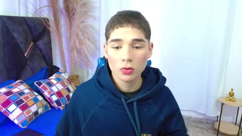 Snapshot of matiii18 chatting on 11.06.25 Mati online show from 11.06.25