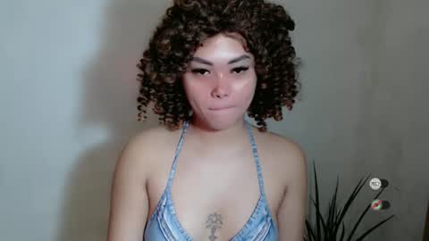 Snapshot of matilda_dolly chatting on 12.01.25 matilda online show from 12.01.25