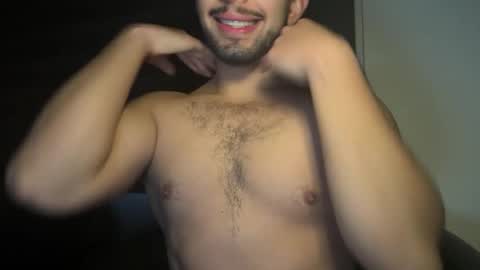 Snapshot of matt_artim chatting on 12.26.24 The Matt Leon online show from 12.26.24