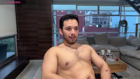 Snapshot of matt_artim chatting on 03.04.25 The Matt Leon online show from 03.04.25