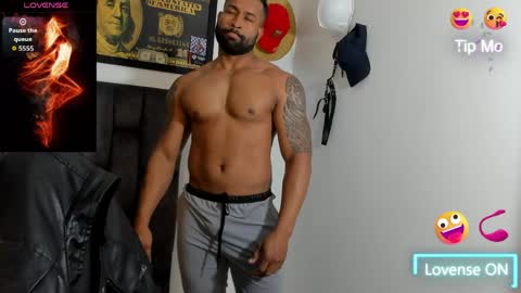 matt rodriguez92 online show from 04.01.26