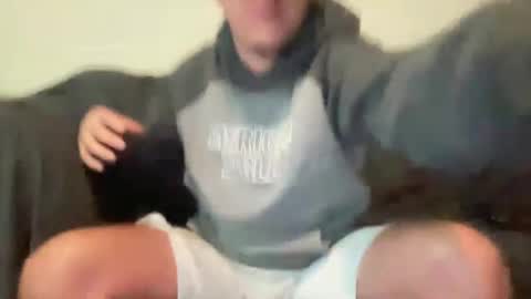 Snapshot of mattdawg13 chatting on 09.18.25 MattDawg13 online show from 09.18.25