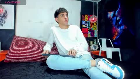 ---Matteo--- online show from 09.19.25