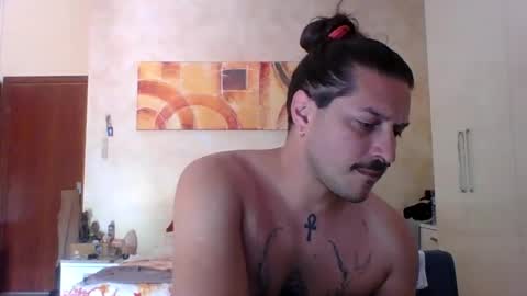 Snapshot of matteushh87 chatting on 06.10.26 matteushh87 online show from 06.10.26