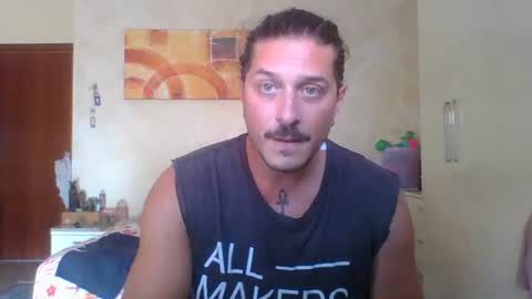 Snapshot of matteushh87 chatting on 07.28.26 matteushh87 online show from 07.28.26