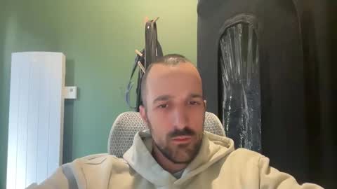 Snapshot of matthias24 chatting on 06.06.26 M online show from 06.06.26