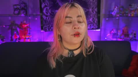 Snapshot of matti_sofia chatting on 04.20.26 TATIANA AND ROUS online show from 04.20.26