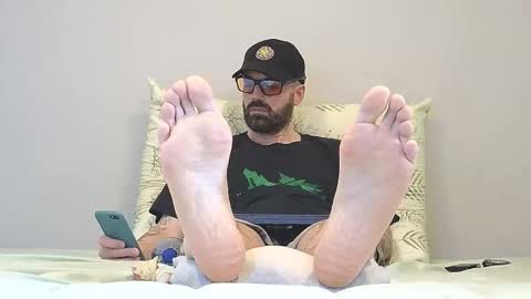 Snapshot of mattxfeet chatting on 02.13.26 Matt online show from 02.13.26