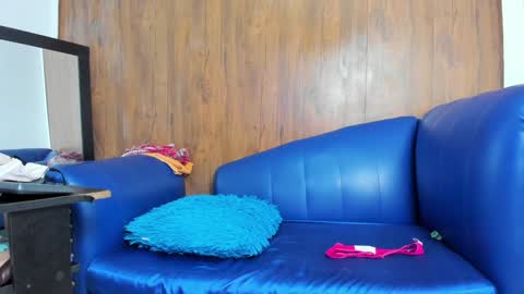 Snapshot of mature_beautiful chatting on 02.06.25 Lucy online show from 02.06.25