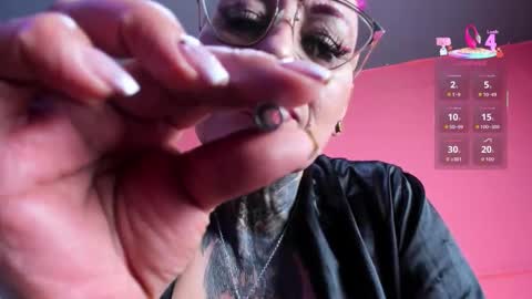 Snapshot of mature_hardcore chatting on 02.11.26 mature_hardcore online show from 02.11.26