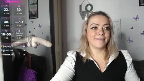 Mature liaa online show from 01.21.25
