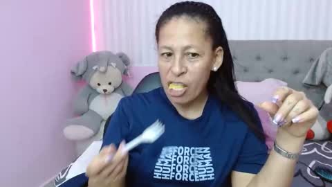 Martina online show from 01.27.25