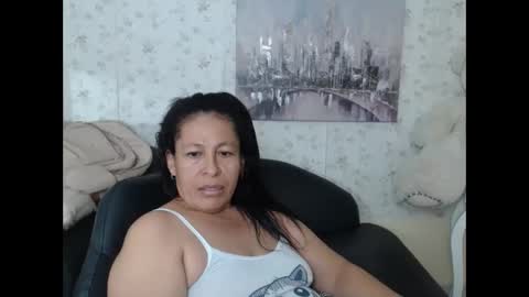 Snapshot of mature_martina_ chatting on 06.05.26 Martina online show from 06.05.26