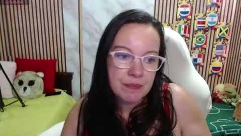 Snapshot of mature_wolf chatting on 07.14.26 Sonia online show from 07.14.26