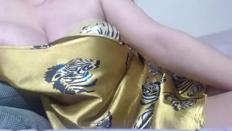 Snapshot of matureboobsbig chatting on 03.27.26 matureboobsbig online show from 03.27.26