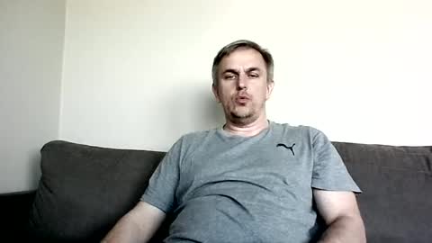 Snapshot of matureontheedge chatting on 06.18.26 matureontheedge online show from 06.18.26