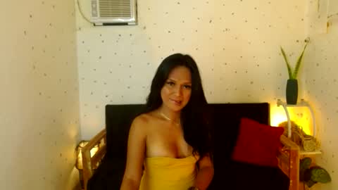 Snapshot of maturity_mommy_intown chatting on 09.15.25 maturity_mommy_intown online show from 09.15.25